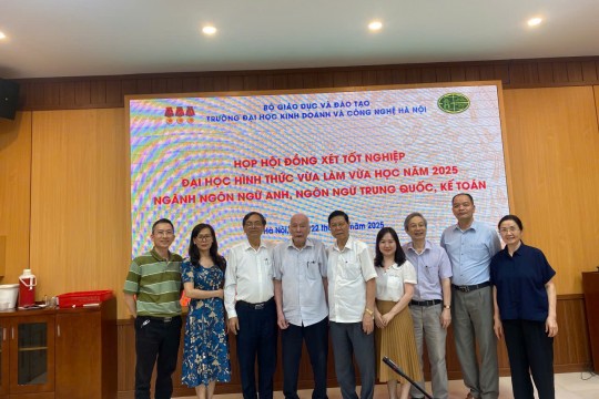 KHOA ĐÀO TẠO TẠI CHỨC ĐOÀN KẾT, ĐỔI MỚI, THI ĐUA LẬP THÀNH TÍCH CHÀO MỪNG KỶ NIỆM 30 NĂM THÀNH LẬP TRƯỜNG