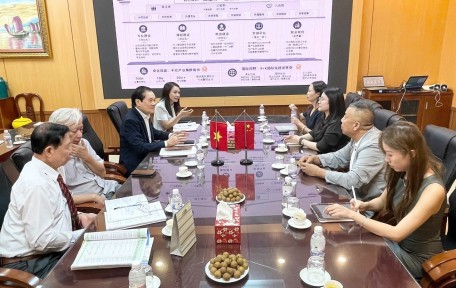 HUBT MỞ RỘNG HỢP TÁC VỚI TẬP ĐOÀN CÔNG NGHỆ NHẤT CAO (TRUNG QUỐC)