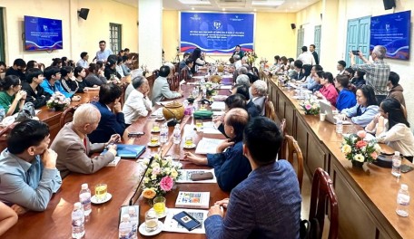 KHAI MẠC HỘI THẢO QUỐC TẾ “TIẾNG NGA Ở CHÂU Á” LẦN III: TĂNG CƯỜNG GIAO LƯU VĂN HÓA VÀ HỢP TÁC GIÁO DỤC